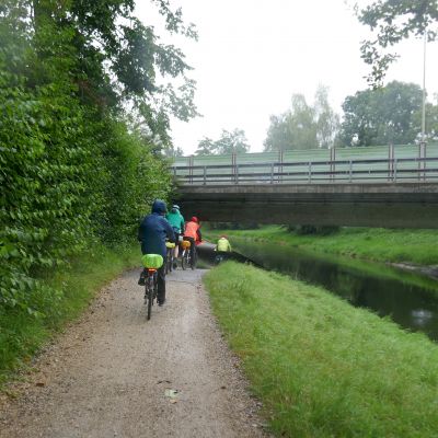 075 Veloweg an der Glatt
